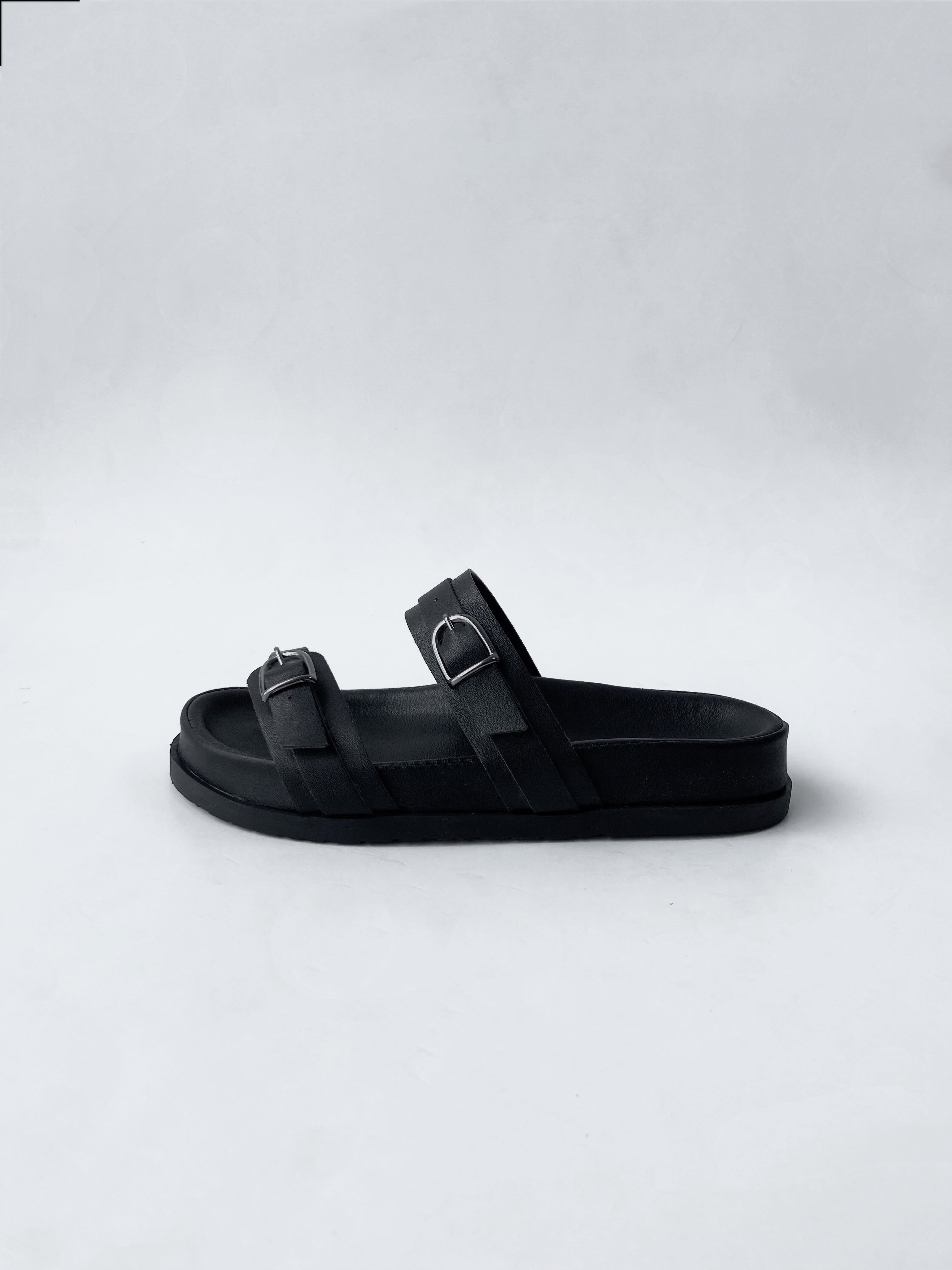 FLAT NAOMI PRETO