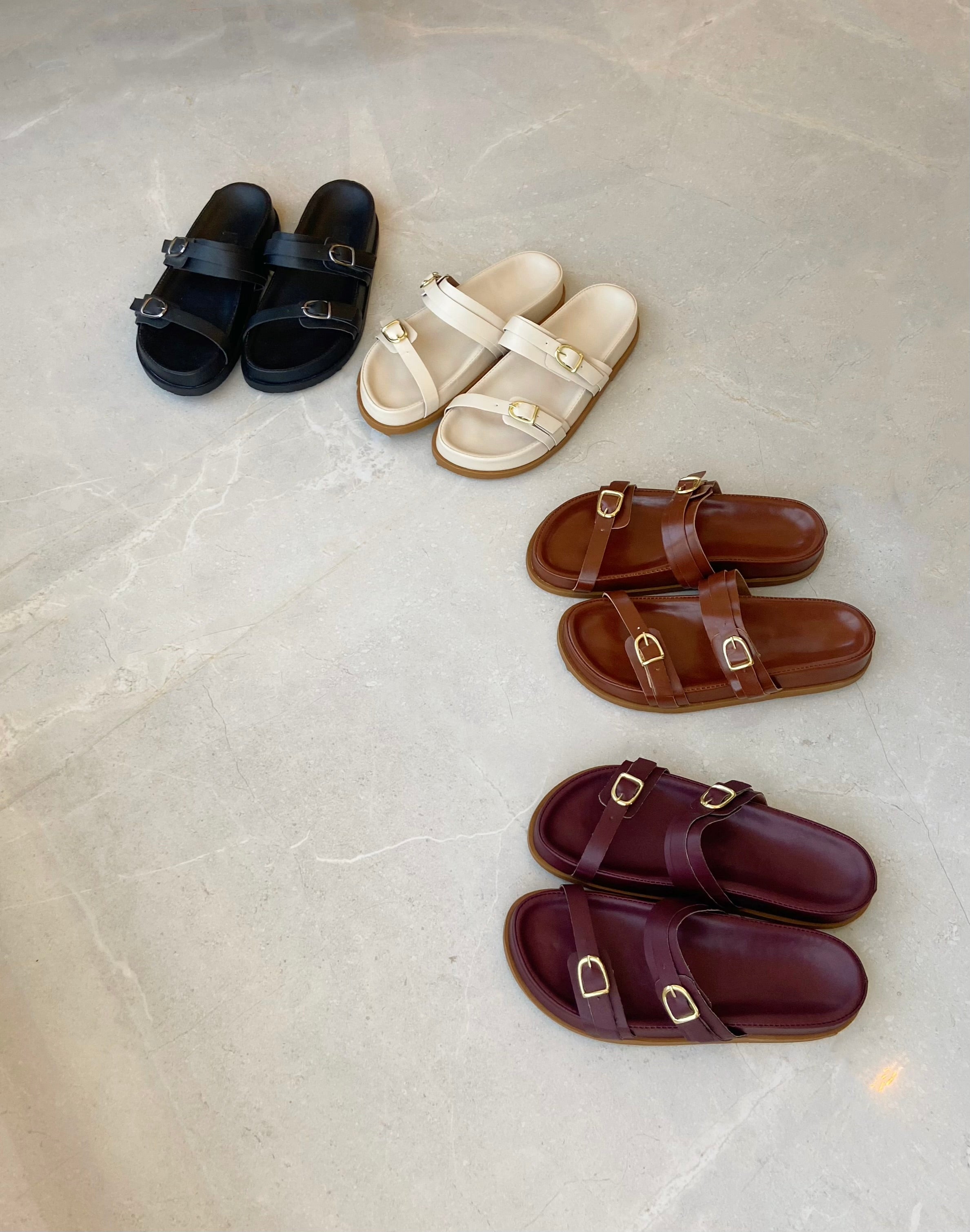 FLAT NAOMI PRETO