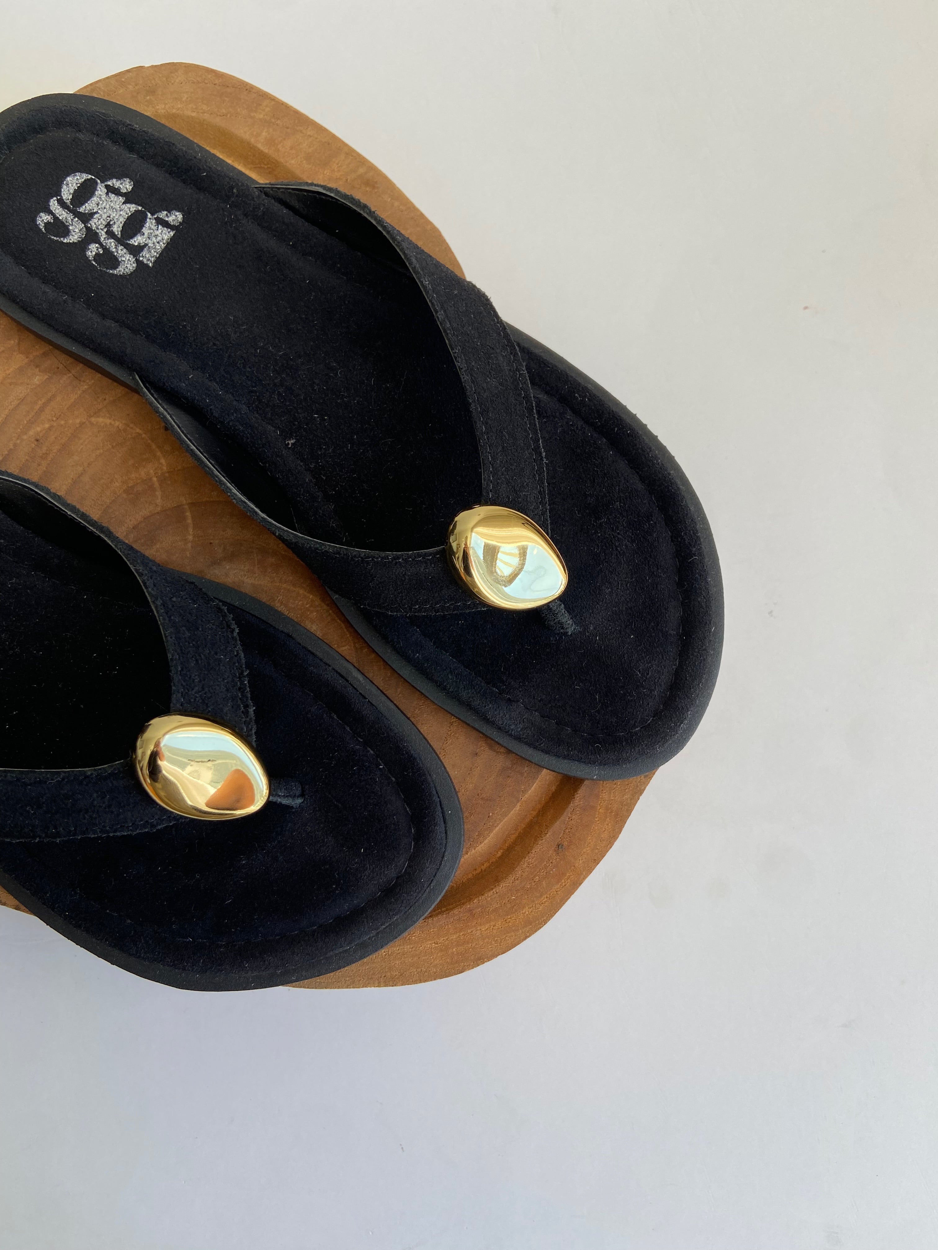 CHINELO CAPRI CAMURÇA PRETO