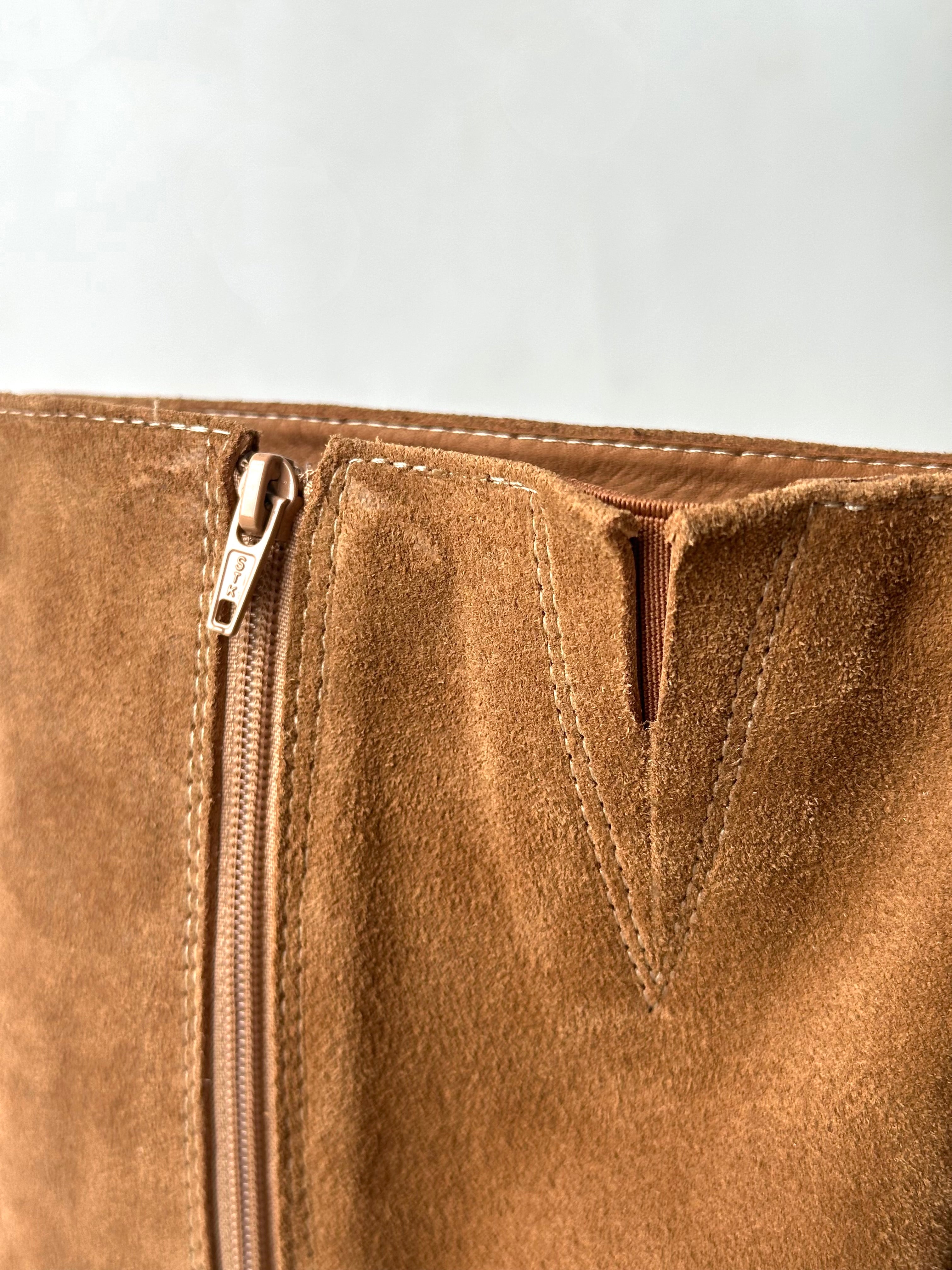 BOTA CORA CAMURÇA TABACO