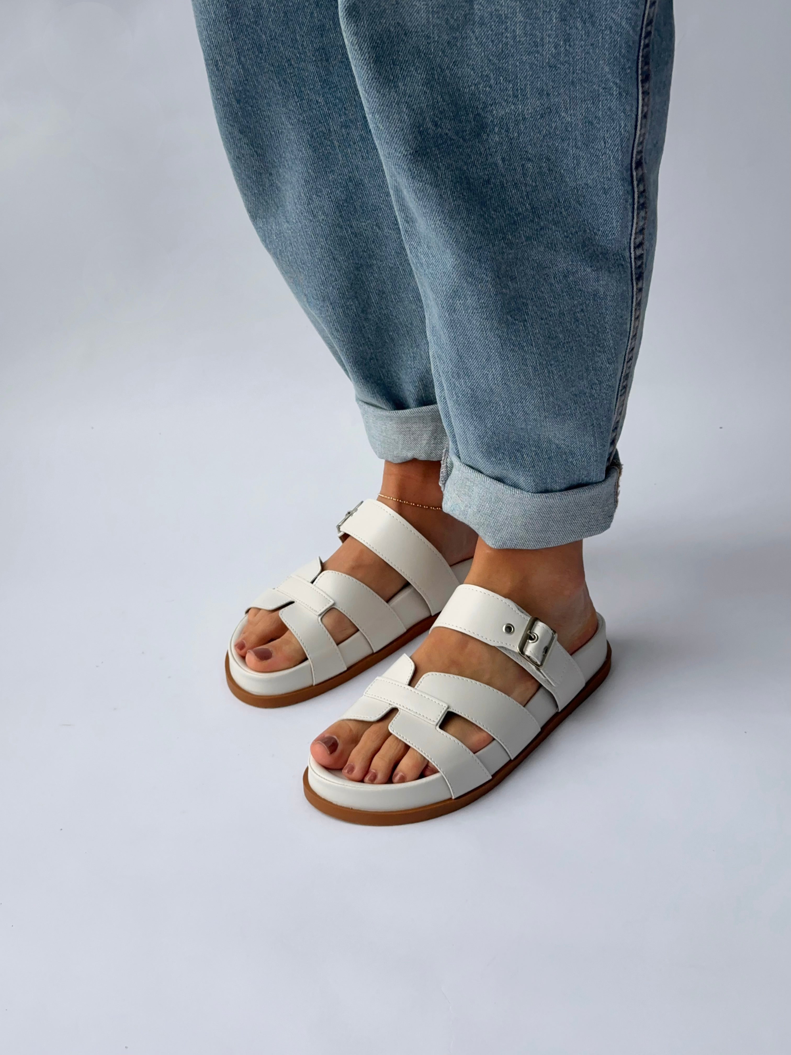 FLAT HERA OFF WHITE
