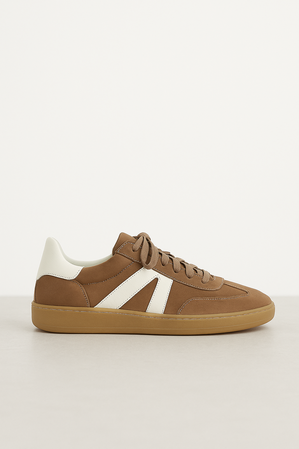 TÊNIS FEMININO CELINA - MARROM NOBUCK
